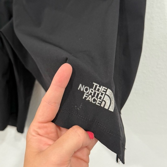 Men’s The North Face TNF APEX Shorts Athletic Black Size Large - Picture 2 of 4